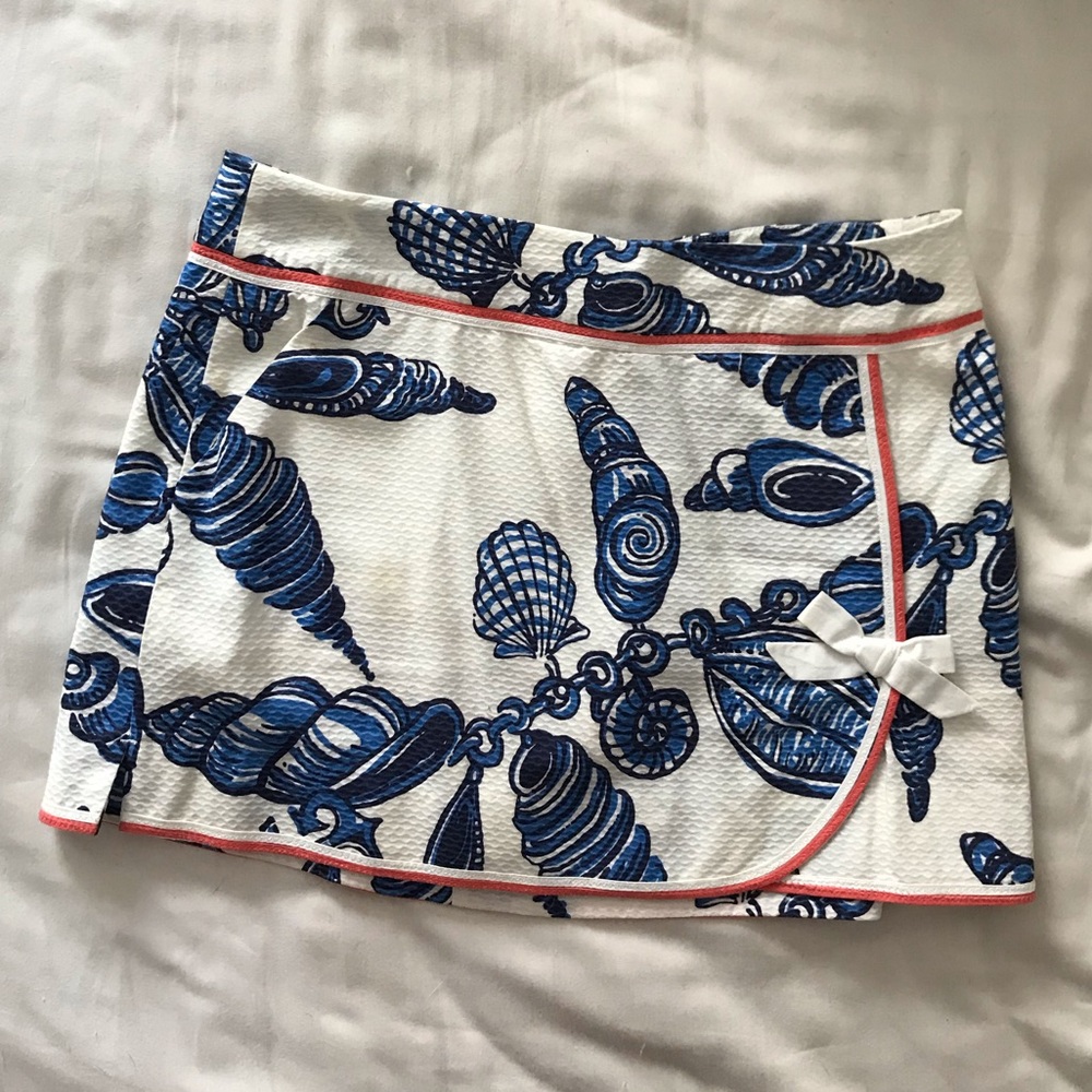 Lilly Pulitzer blue and white seashell skort